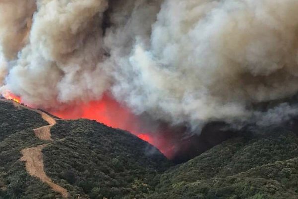 Wildfire Image FB 600x400 - EMERGENCY WATER NEWS</br>and WATER THOUGHTS